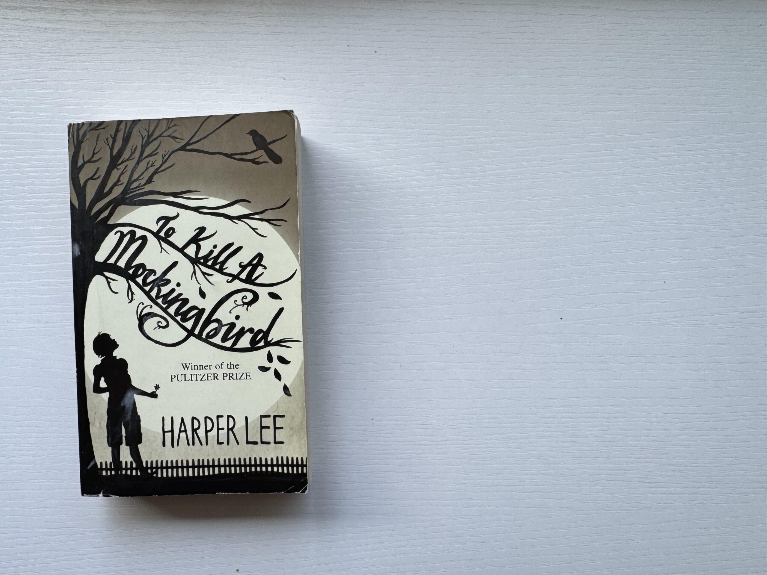 cover book "to kill a mockingbird"
