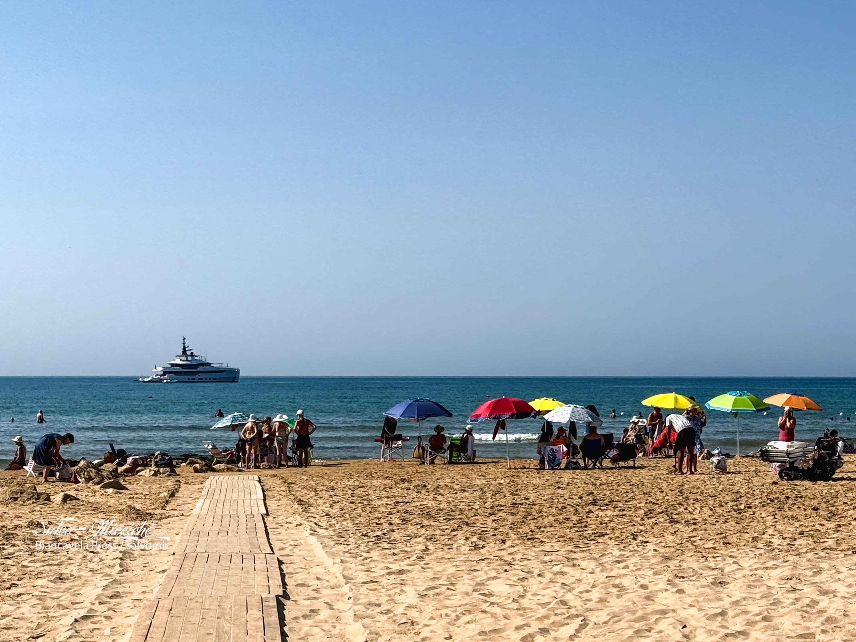 Summer colours
© ph Biancavela Press / salvomic
@salvomic@flipboard.com
#flipboard